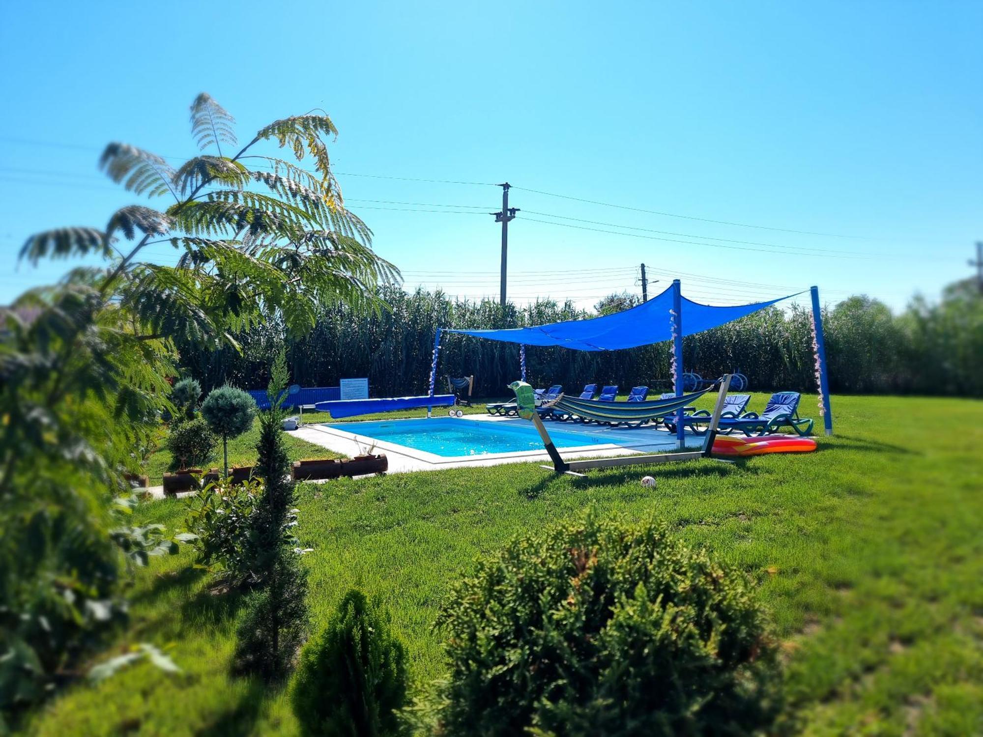 Casa Cu Trandafiri Murighiol Esterno foto