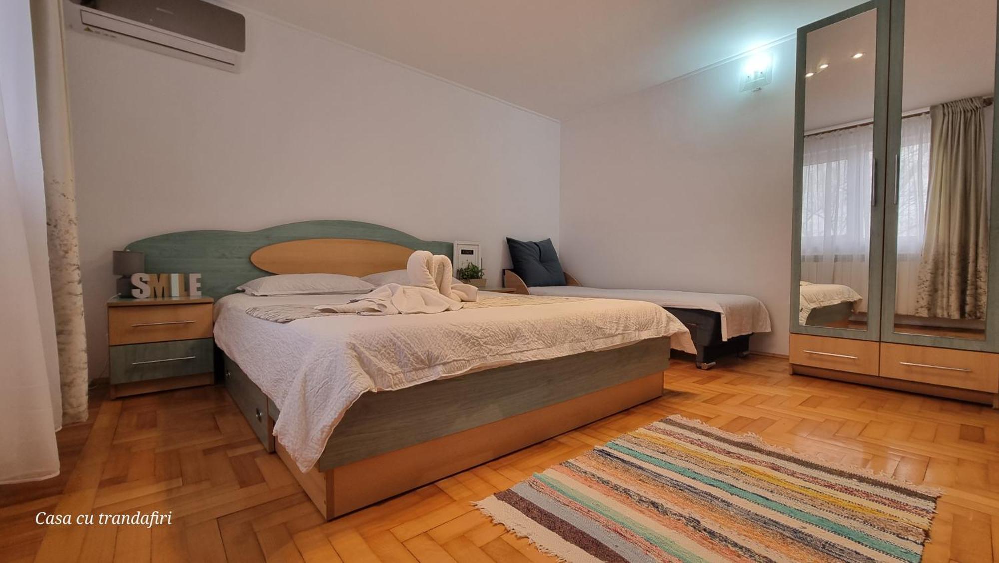 Casa Cu Trandafiri Murighiol Esterno foto